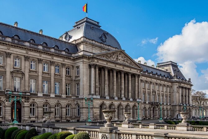 Historical Walking Tour: The Story of Brussels - by Legends - Galeries Royales Saint-Hubert: an old shopping arcade with attitude