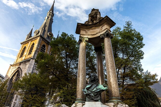Liege Scavenger Hunt and Highlights Self Guided Audio Tour - Starting point choices: Saint-Paul meets Saint-Jacques, and how to stay oriented