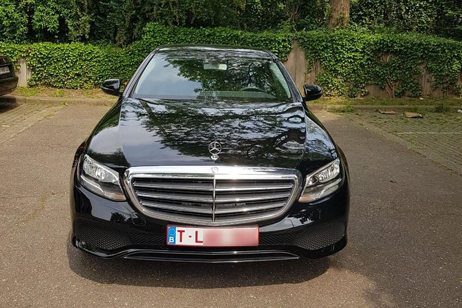 Luxury vehicle from Brussels airport to the city of Brussels - Your Door to Door Transfer Into Brussels City