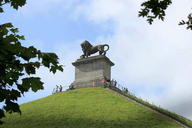 Napoleon's Waterloo Battlefield Private Guided Tour from Brussels - Stop One at Waterloo Battlefield: Hougoumont, Lion’s Mound, and the Story Thread
