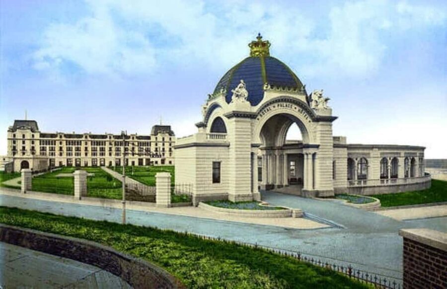 Ostend:Ensor Private Walking Tour with local certified guide - Timing, pace, and what 120 minutes really gives you