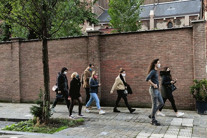 Outdoor Escape Game with drinks in Brussels - Your GPS-Led Passport Hunt: How the Game Flows on the Street