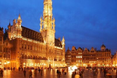 Private 4-hour City Tour of Brussels with driver and tour guide w/ hotel pick up
