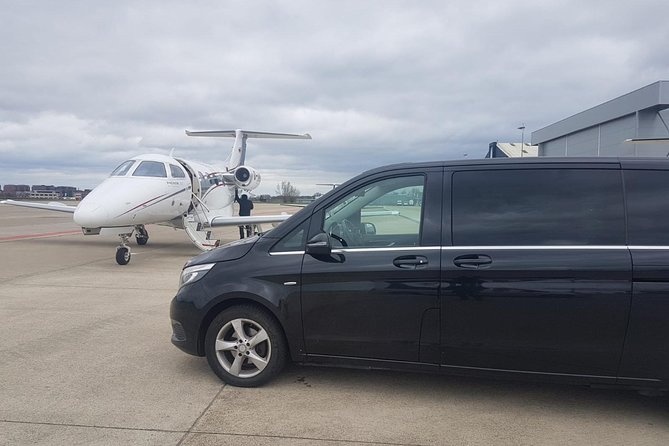 Private Arrival Transfer from Brussels Airport or city to Antwerp with Business car - Timing, duration, and what to expect from the drive