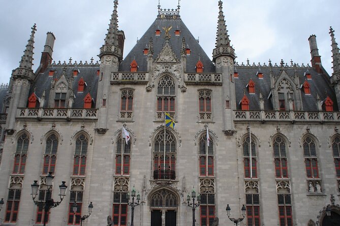 Private Arrival Transfer from Brussels Airport to Bruges with Business car - Getting to Bruges: Time Window and What You Can Do During the Ride