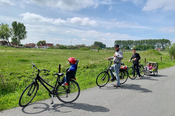 Private Bruges Countryside Cycling Tour to Damme with Guided Walk - Brugse Vesten cycling: windmills, gates, and the city’s green ring