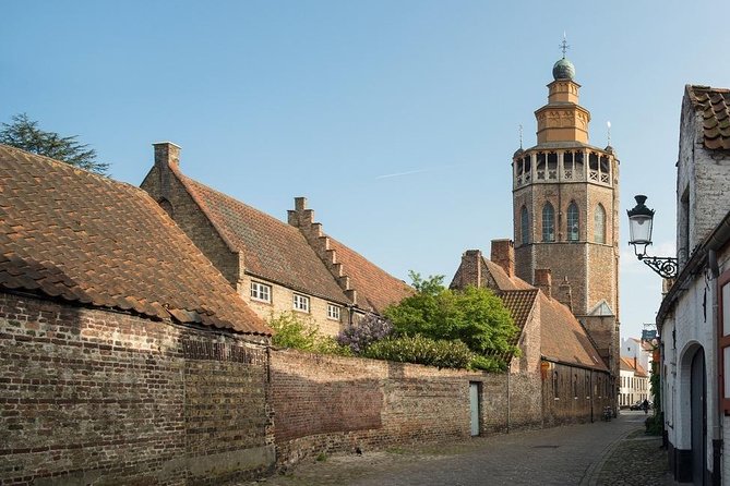 Private Bruges Historical Walking Tour with Chocolate Treat - Key Reasons I Think You’ll Like This Tour