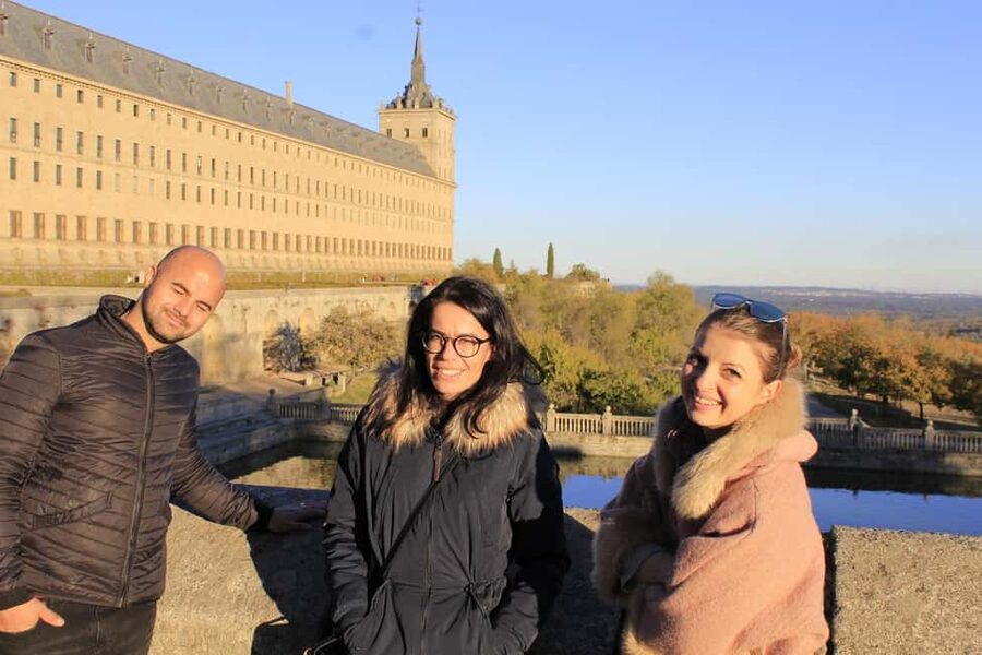 Private Bruges Landmarks & Hidden Gems Tour from Brussels - A one-day escape from Brussels to medieval Bruges