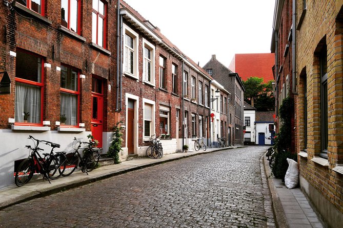 Private Day Trip from Brussels to Bruges - Markt: Bruges’ Medieval Trading Square, Now a Café Stop