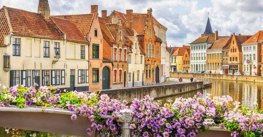Private Guided Tour of Bruges’ Iconic Sites & Chocolate - Halve Maan brewery: a quick guided visit that fits the timing