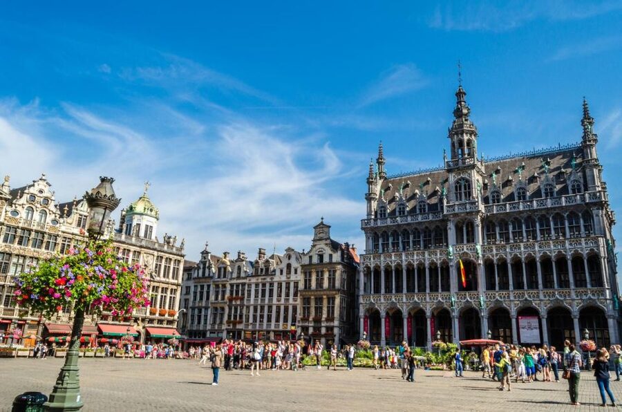 Private Guided Tour of Bruges’ Iconic Sites & Chocolate - Grote Markt to Belfry: learning the city’s main symbols fast
