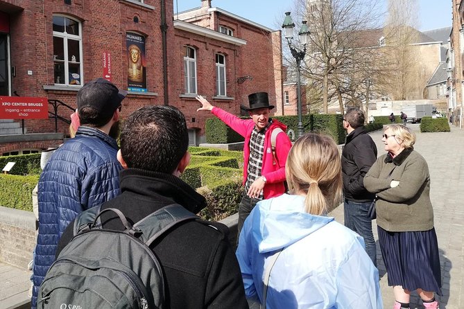 Private Historical Tour: The Highlights of Bruges - Beer pipelines, the De Halve Maan stop, and how locals think about taste