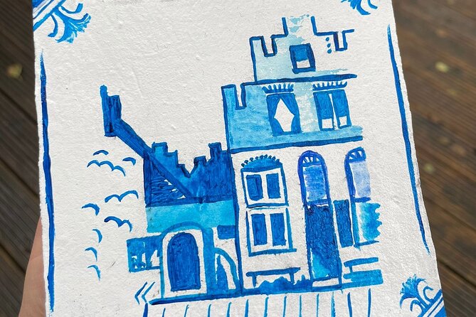 Private Souvenir Creation in Dutch Delft Blue from Netherlands - Small Group Dynamics, Snacks, and Why the Workshop Feels Personal