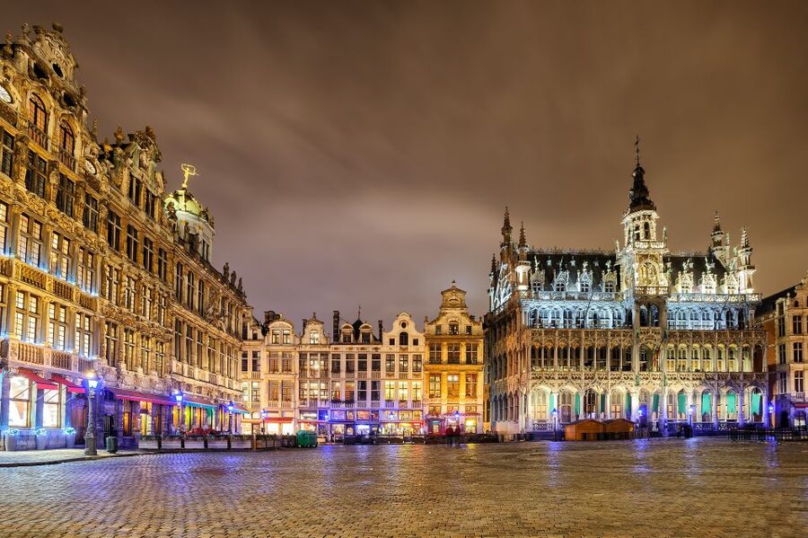 Private Tour: Experience the Christmas Magic in Brussels - Starting at Place Sainte-Catherine: Winter Wonderland on Foot