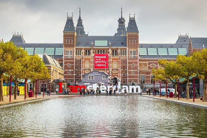 Private Transfer from Brussels to Amsterdam By Luxury car - Meet-and-greet pickup in Brussels, handled with luggage support