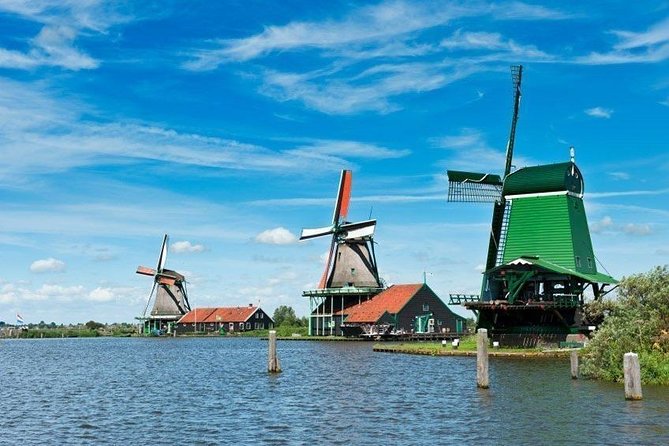 Private Transfer from Brussels to Amsterdam - Pickup in Brussels: How the Meeting Works
