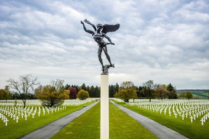 Remembrance Tour: The Battle of the Bulge in the Ardennes - A day of remembrance that starts in Brussels
