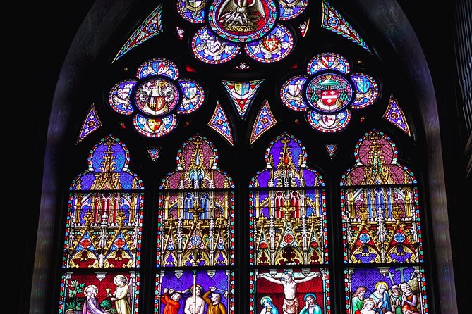 Secrets of Bruges: Walking Tour With a Chocolate and Waffle Bite - Church of Our Lady and Saint John’s Hospital, plus the tall-story angle