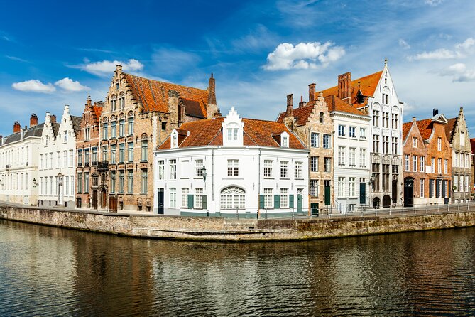 Self Guided Walking City Tour in Brugges - Church of Our Lady: Michelangelo’s Madonna and a Tower You Cannot Miss
