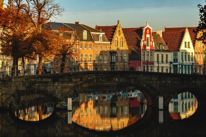 Self Guided Walking City Tour in Brugges - Market Square and the Belfry: The 366-Step View Choice