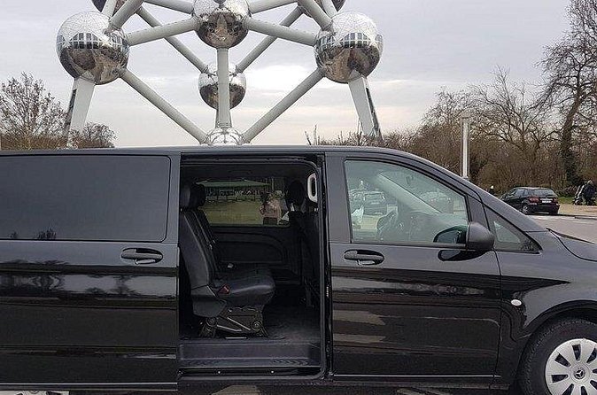 Taxi Minivan 8 Seats DE Charleroi Airport To Bruges - The ride itself: comfort, communication, and staying on schedule