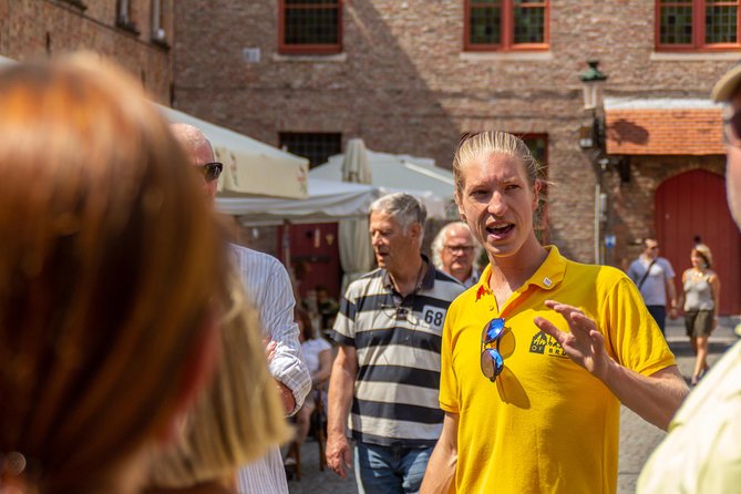 THE Storytelling Tour of Bruges | First Day Must | History & Tips - Bonifaciusbrug: the tiny romantic bridge with an untold history