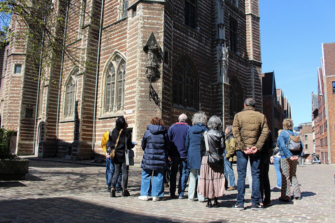 Walking Tour: Highlights of Antwerp - Grote Markt: Guildhall Grandeur in the Middle of the City