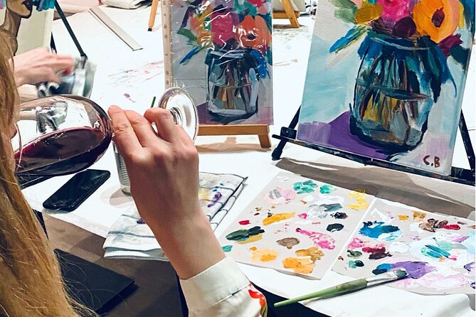 Wine and Painting Workshop Experience in Brussels - Wine and Painting Workshop in Brussels: the 3-hour reality