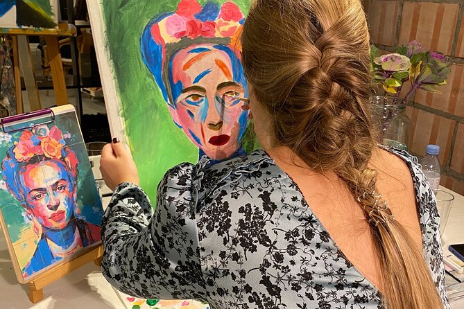 Wine and Painting Workshop Experience in Brussels - Materials you can actually take home
